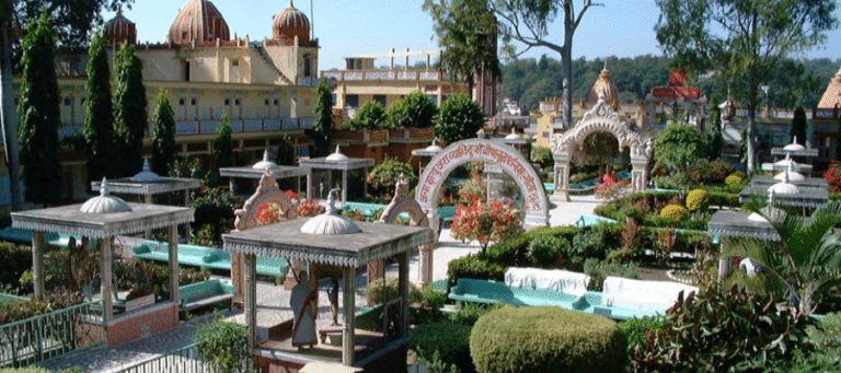 Parmarth Niketan Ashram