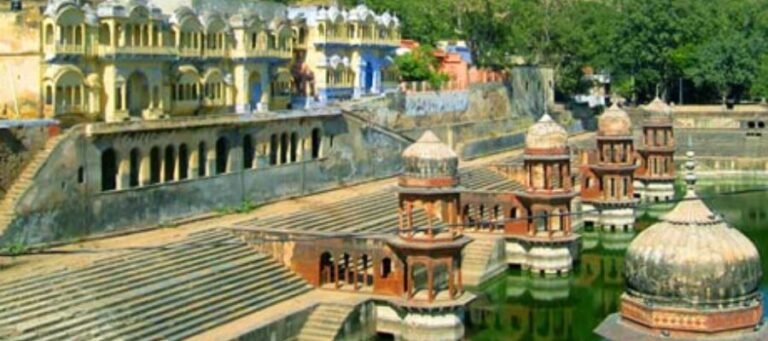 Alwar City Palace (Vinay Vilas Mahal) And Government Museum