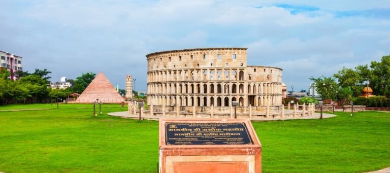 Seven Wonders Park (Mini World Monuments)