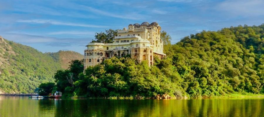 Siliserh Lake and Siliserh Lake Palace