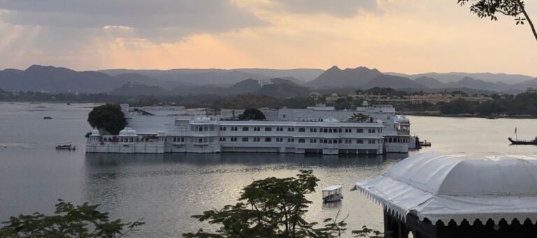 Taj Lake Palace (Lake Palace)