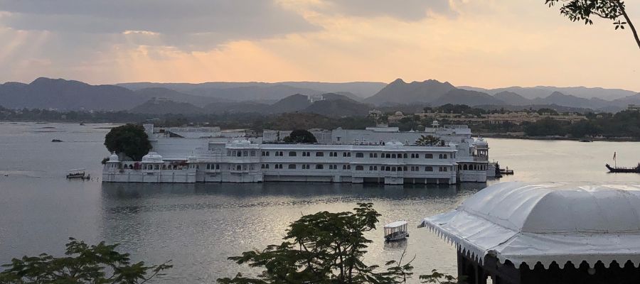Taj Lake Palace (Lake Palace)
