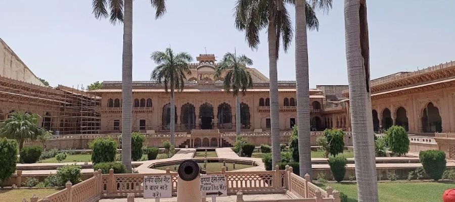 Bharatpur Palace And Government Museum