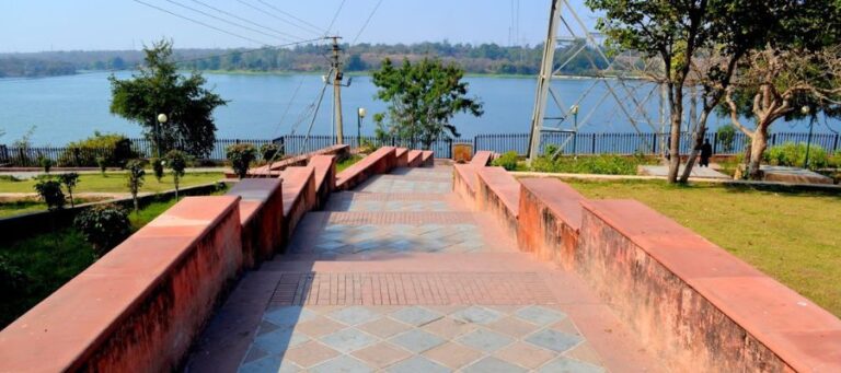 City Parks And Nature Spots: Chambal Garden, CV Garden etc.