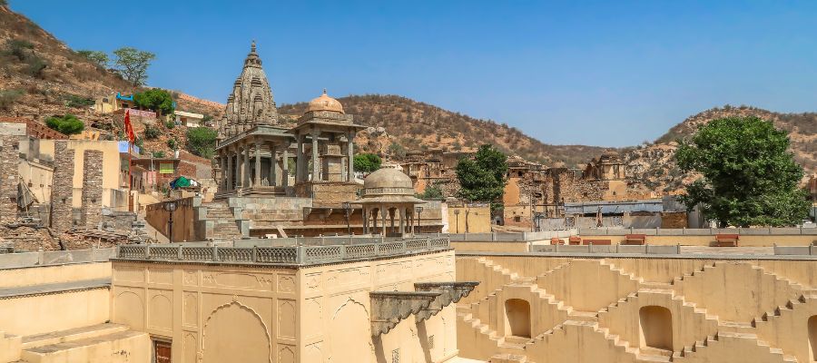 Dabhai Kund (Jail Kund) And Nagar Sagar Kund