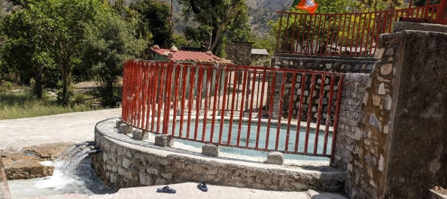 Sulphur Pond (Hidden Sulphur Spring), Maldevta side