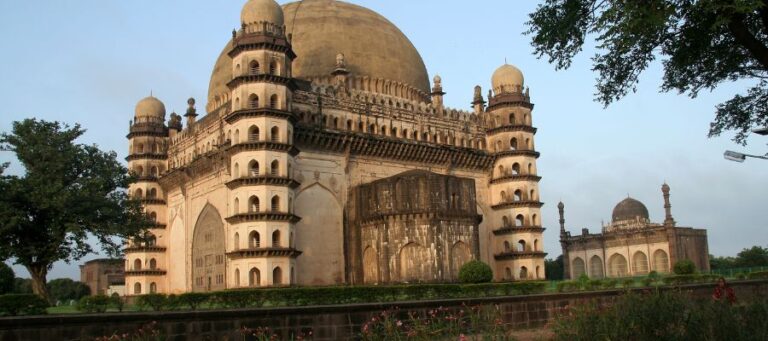 Gol Gumbaz