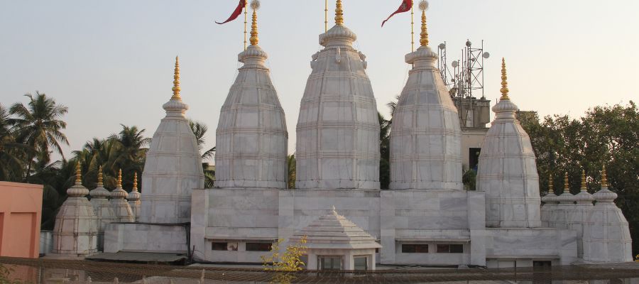 ISKCON Sri Sri Radha Rasabihari Temple, Juhu