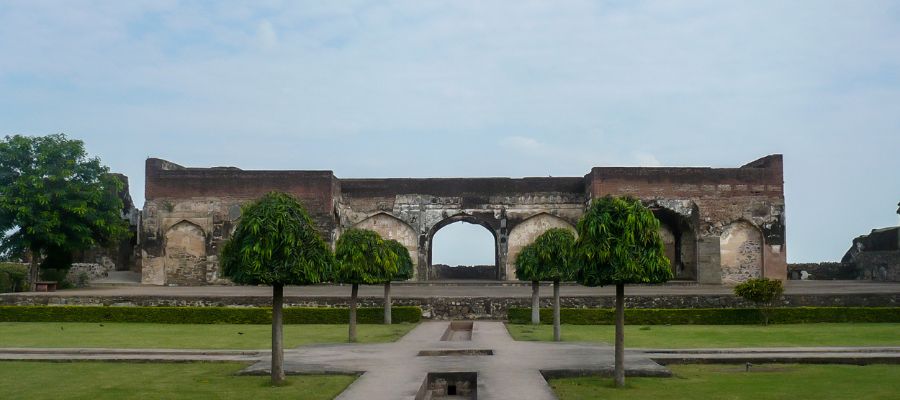 Burhanpur Fort, Shahi Qila and Jama Masjid riverfront