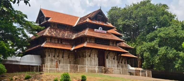 Vadakkunnathan Temple