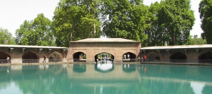 Verinag Spring and Mughal Garden