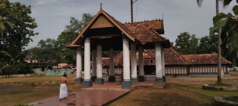 Thrikkakara Vamanamoorthy Temple