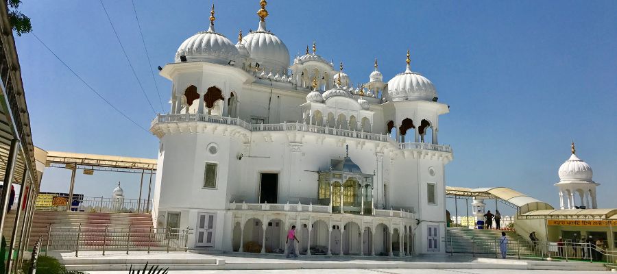 Takht Sri Keshgarh Sahib