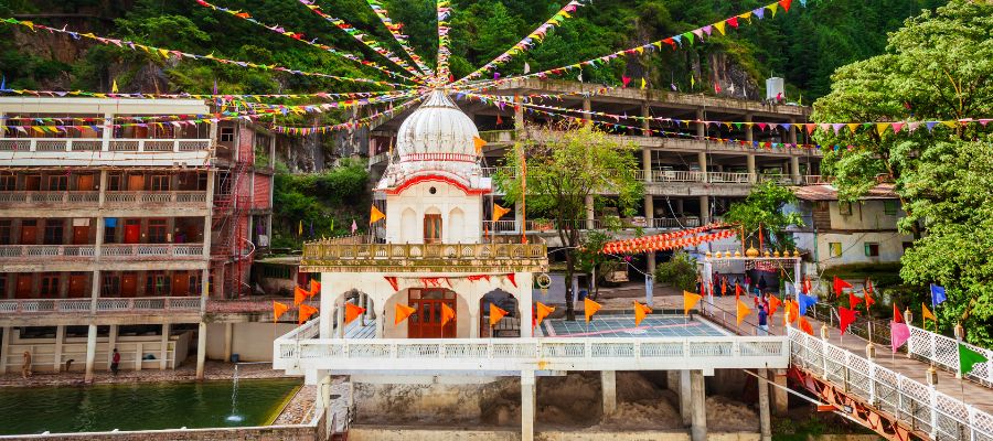 Manikaran Sahib Gurudwara and Hot Springs