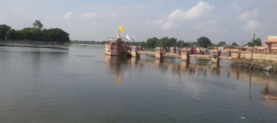 Gomti Ghat