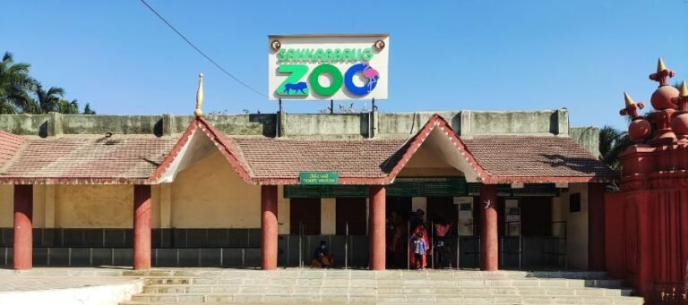 Sakkarbaug Zoological Garden