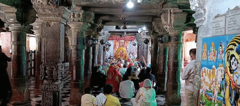 Gokul – Nand Bhawan / Chaurasi Khamba Temple