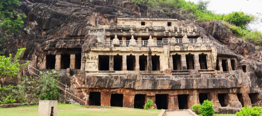 Undavalli Caves