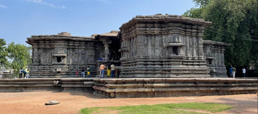 Thousand Pillar Temple